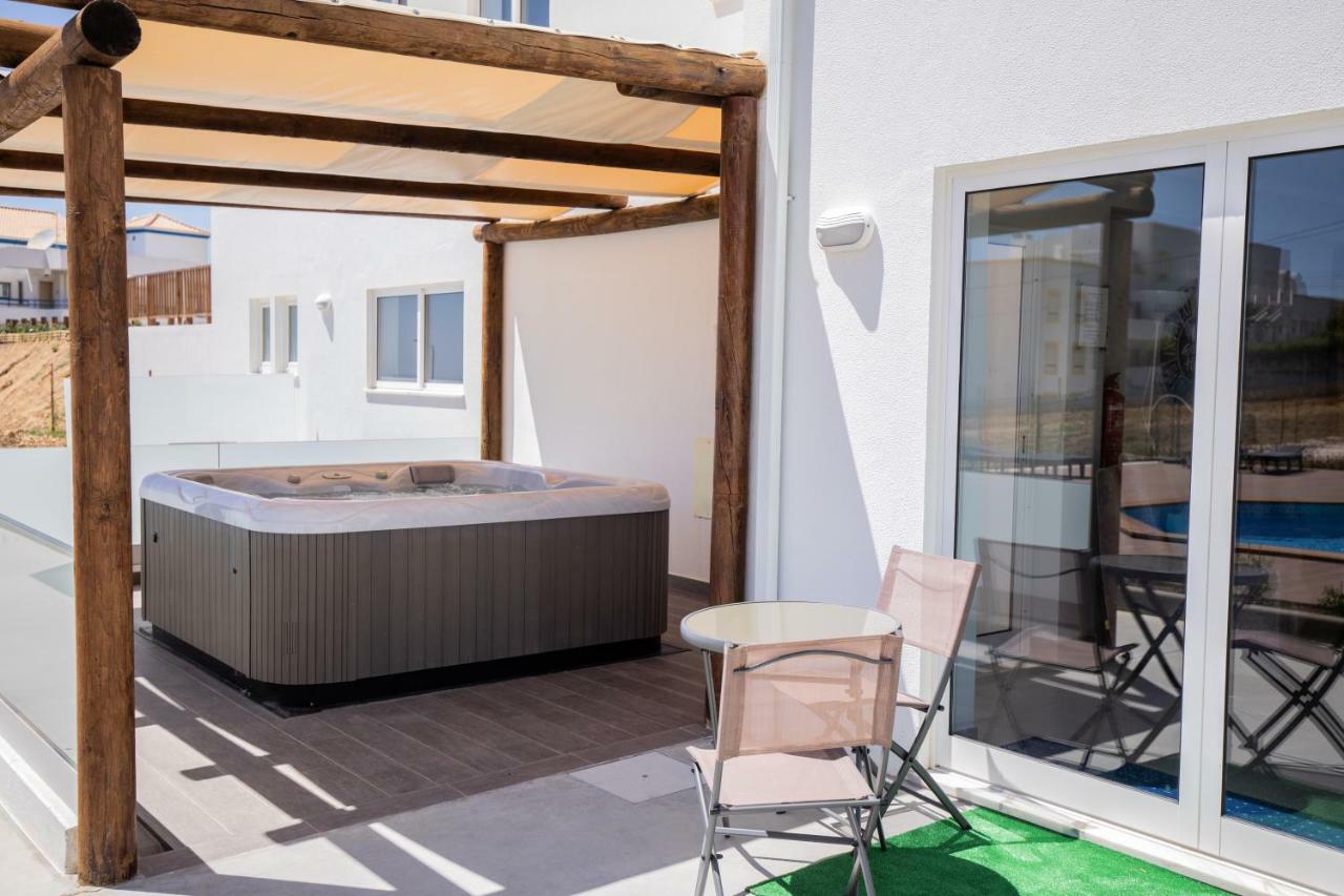 Auberge de jeunesse Ericeira Atlantic Extérieur photo