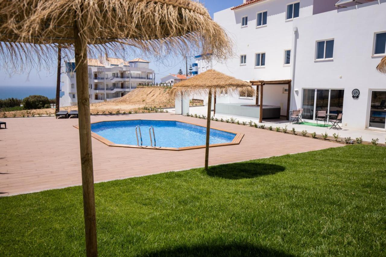 Auberge de jeunesse Ericeira Atlantic Extérieur photo